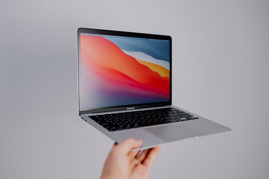 Apple Testing 15-Inch Macbook Air For Compatibility With Third-Party Apps
