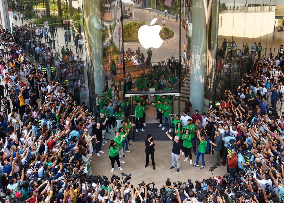Apple'S First Retail Location In India